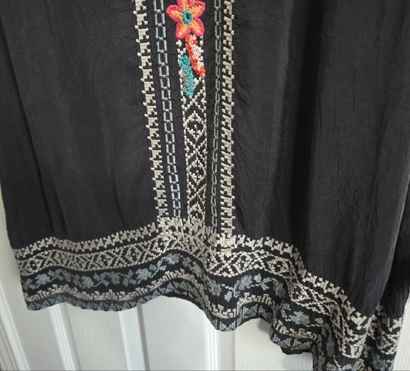 Johnny Was  & FP Jeans - Picture 5 of 12